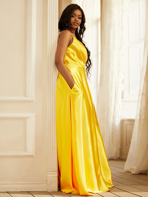 Satin Ruched V-neck Sleeveless Sweep/Brush Train Dresses