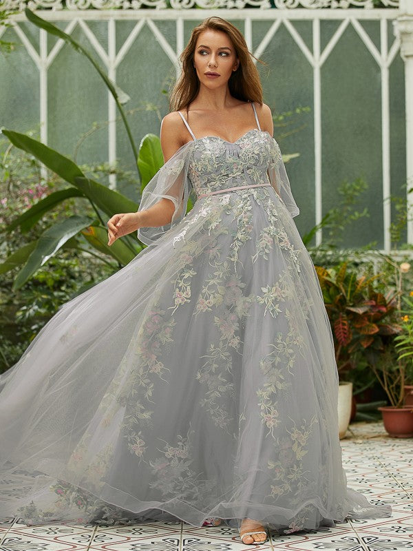Applique Sweetheart Short Sleeves Sweep/Brush Train Dresses