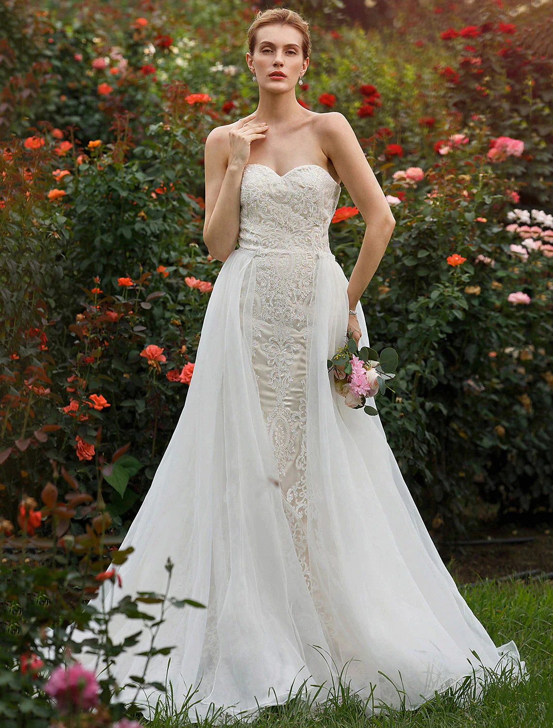 Hall Wedding Dresses Mermaid / Trumpet Sweetheart Strapless Court Train Lace Bridal Gowns With Beading Appliques