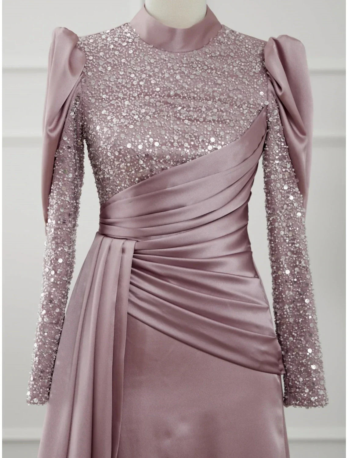 Evening Gown Sparkle & Shine Dress Formal Sweep / Brush Train Long Sleeve Jewel Neck Satin with Glitter Pleats Ruched